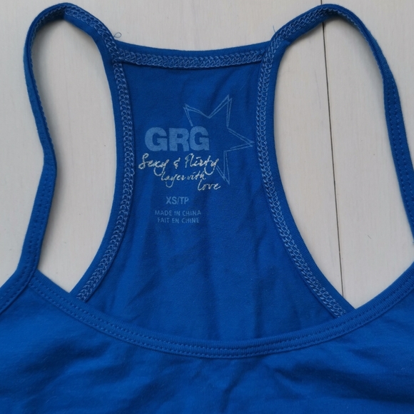 NWOT 4 tank tops bundle - Picture 3 of 5